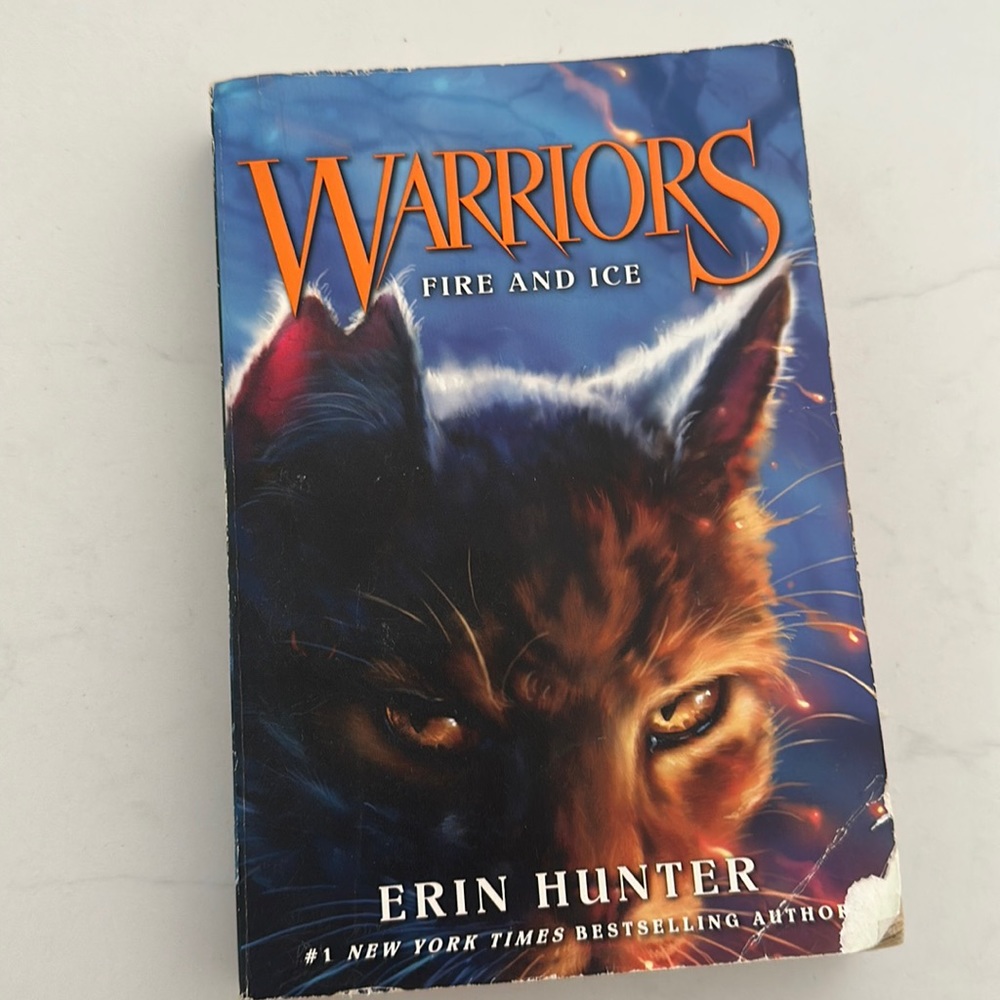5/$10 The Prophecies Begin Warriors “Fire And Ice” Book 2